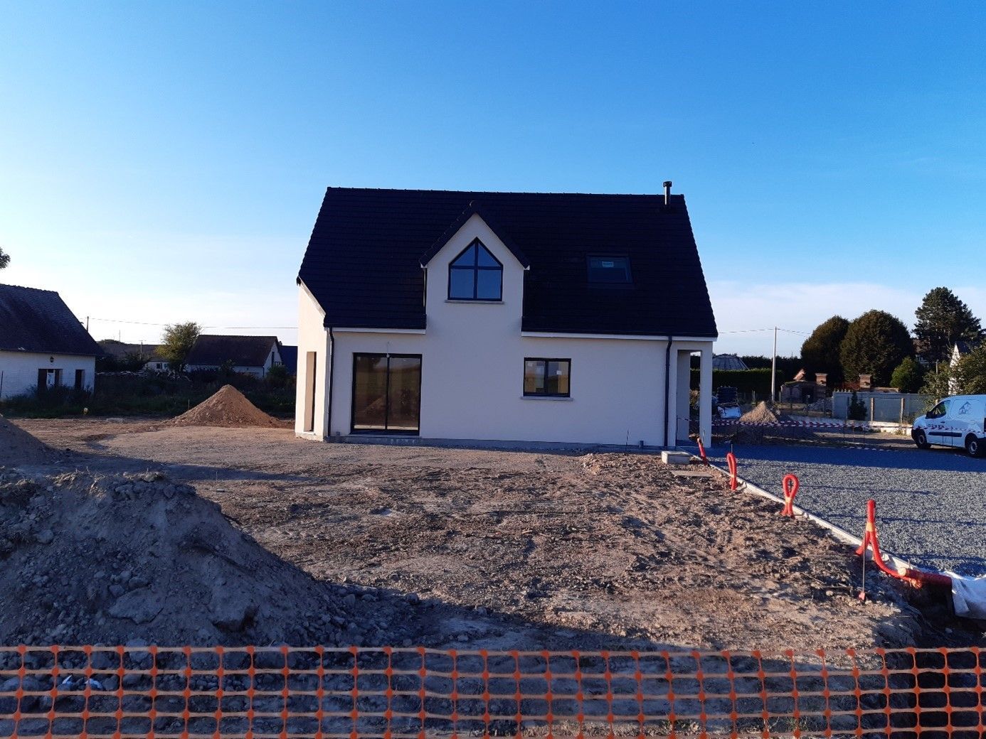 Maison avec terrain en travaux