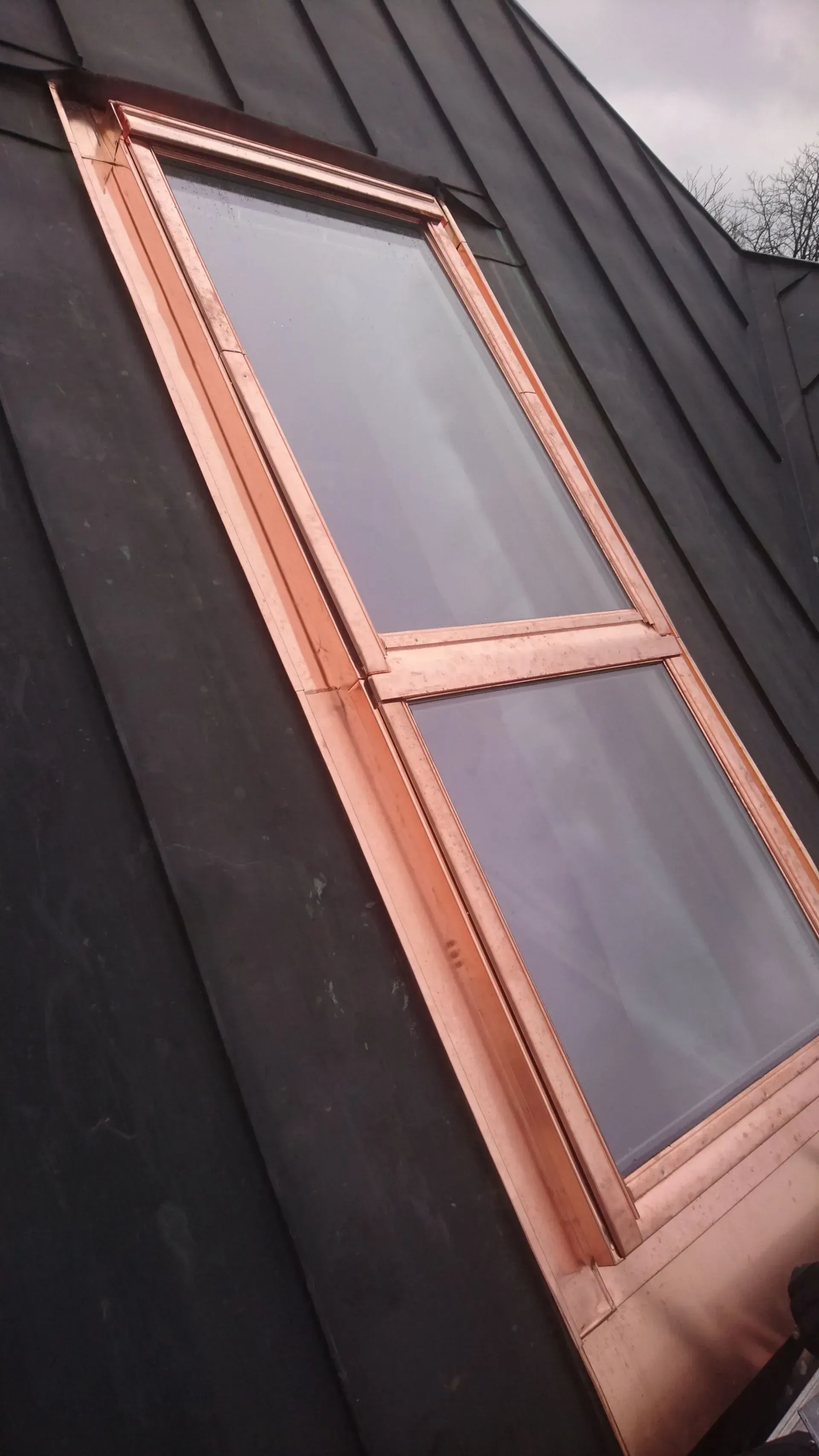Dachfenster mit Kupfer-Rahmen