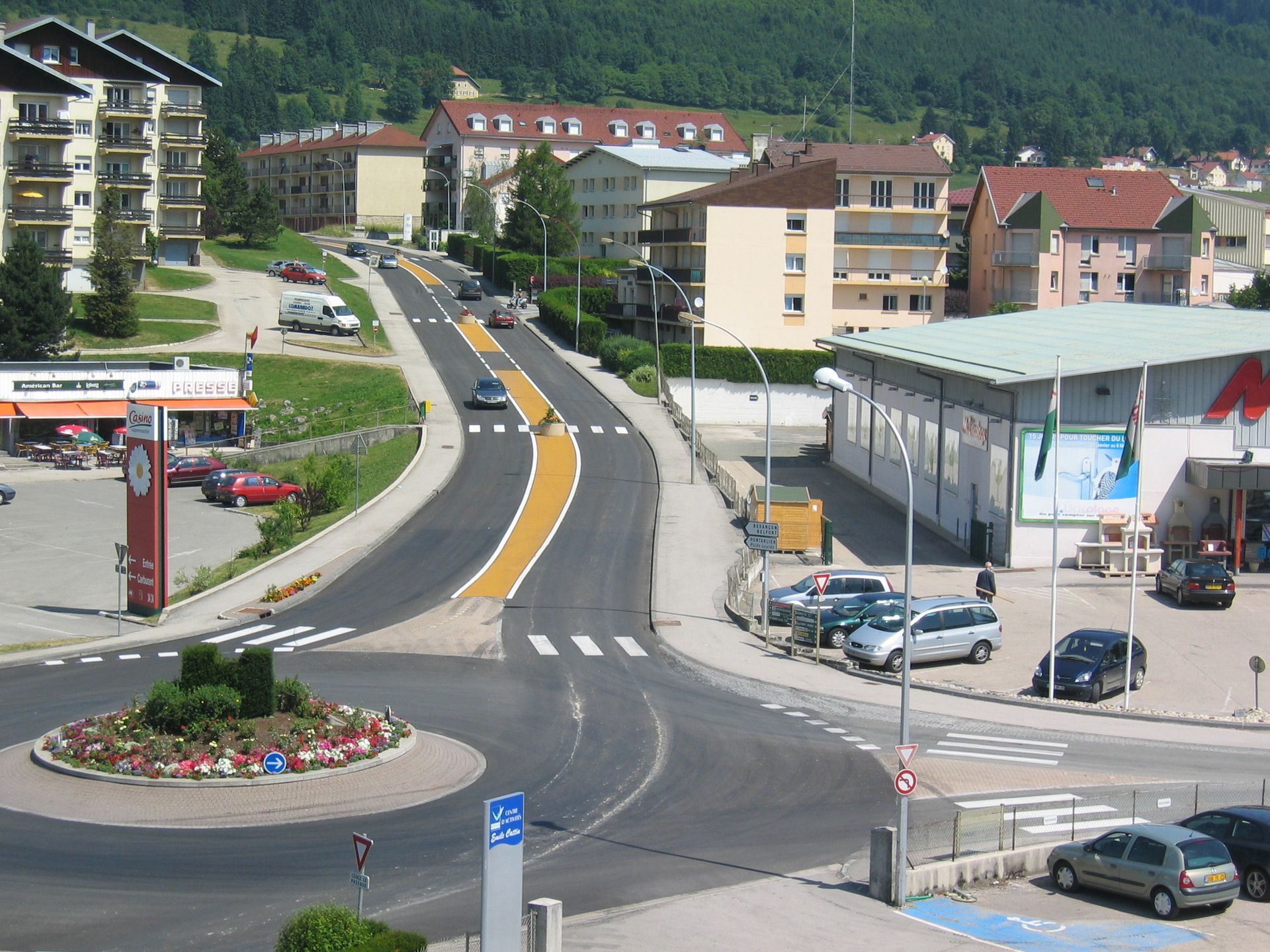Voirie rénovée d'une avenue