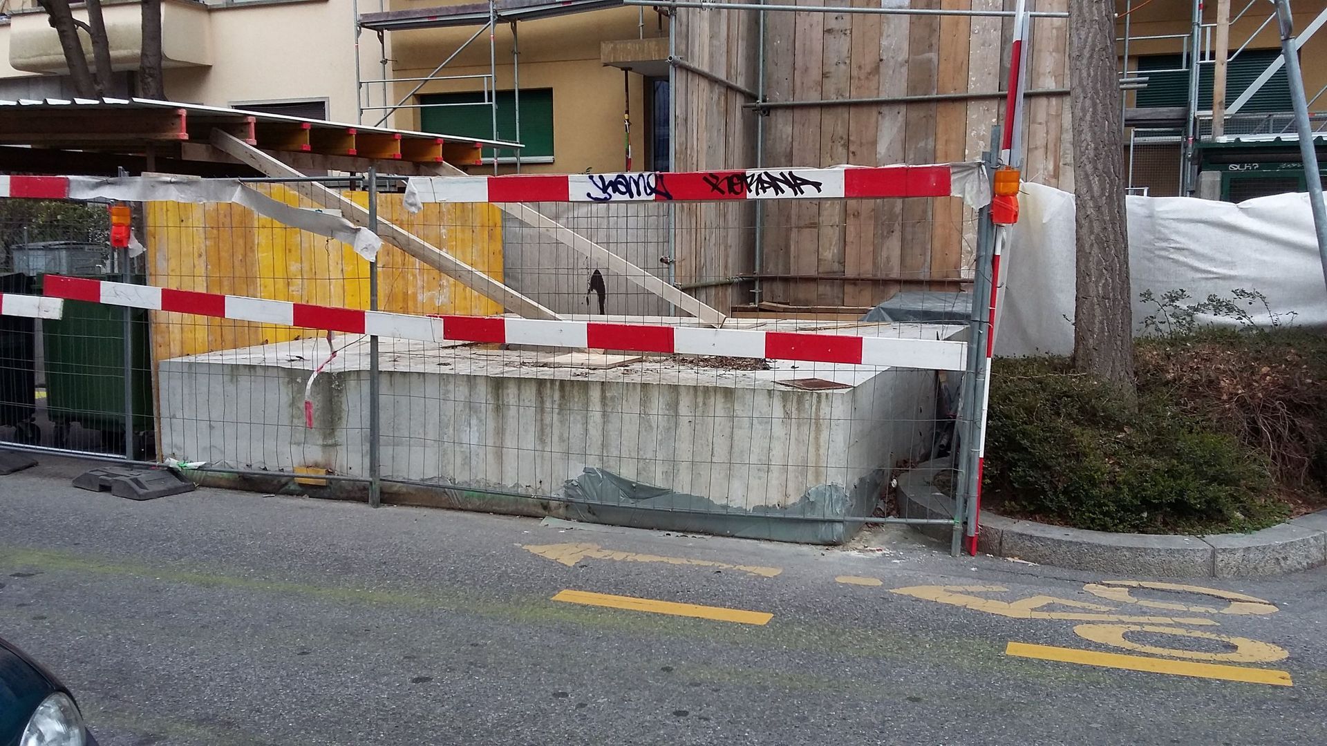 Travail sur route - ATR Découpe Béton