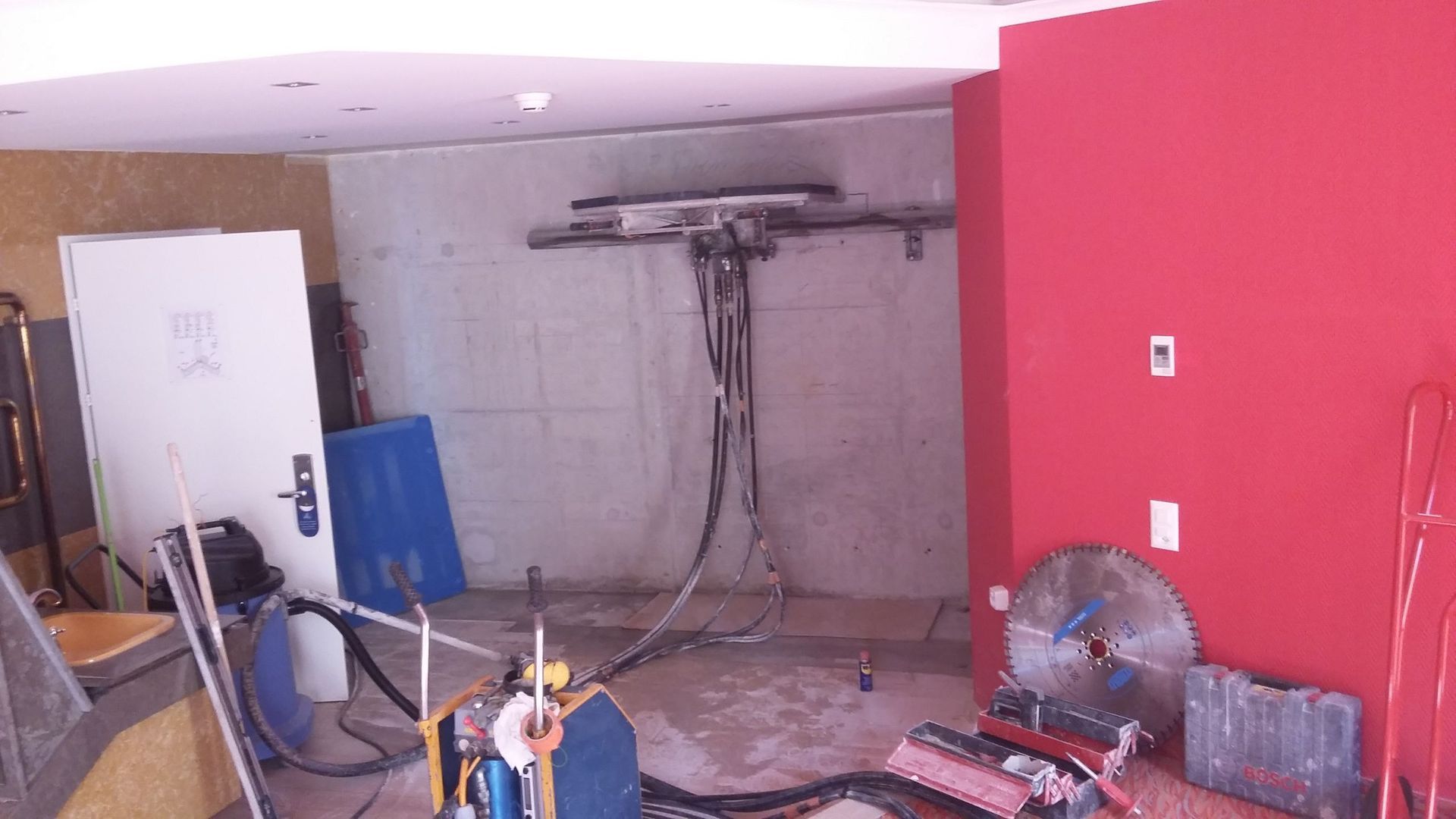 Travail intérieur - ATR Découpe Béton