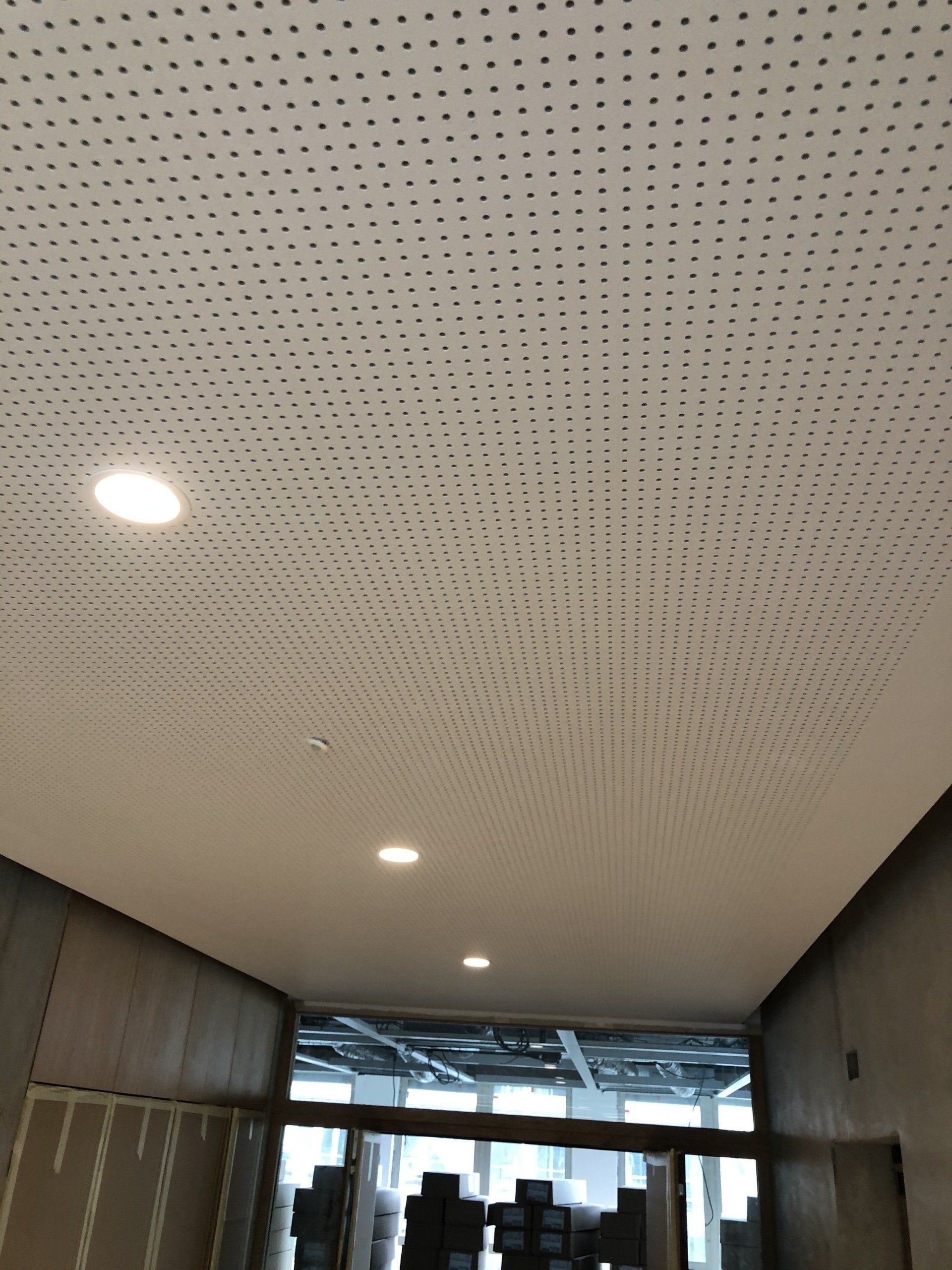 Plafond acoustique salle