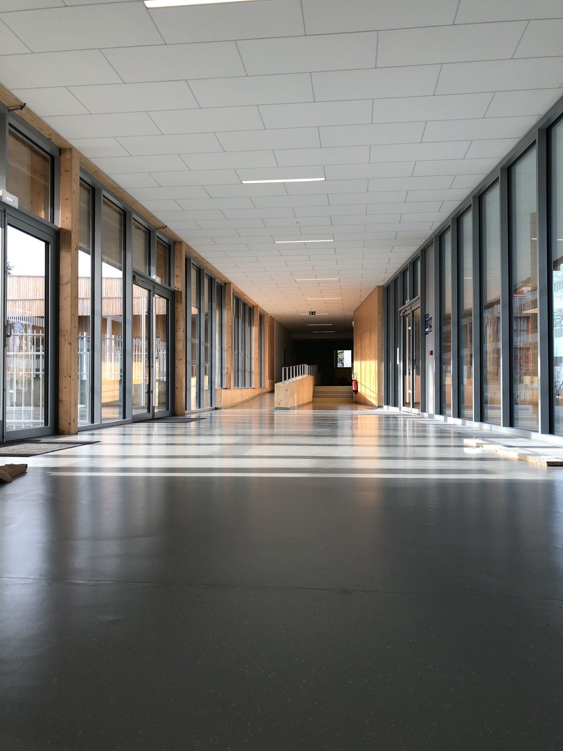 Faux plafond passage