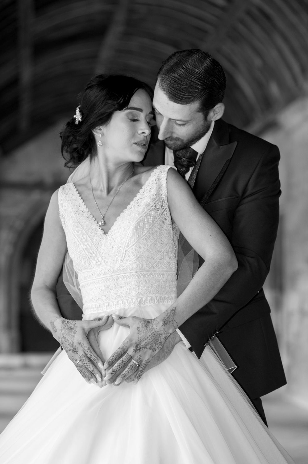 Mariés en noir et blanc