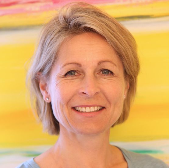 Elsbeth Isler - Dr. med. Annette Vass Strittmatter - Praxis für Hals-, Nasen- und Ohrenkrankheiten - Zürich