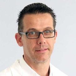 Dr. med. Jörg Frischknecht - HNO Praxis Brunnen - Brunnen