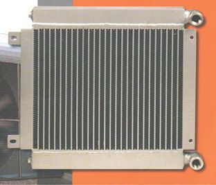 Una imagen de un radiador sobre un fondo naranja.