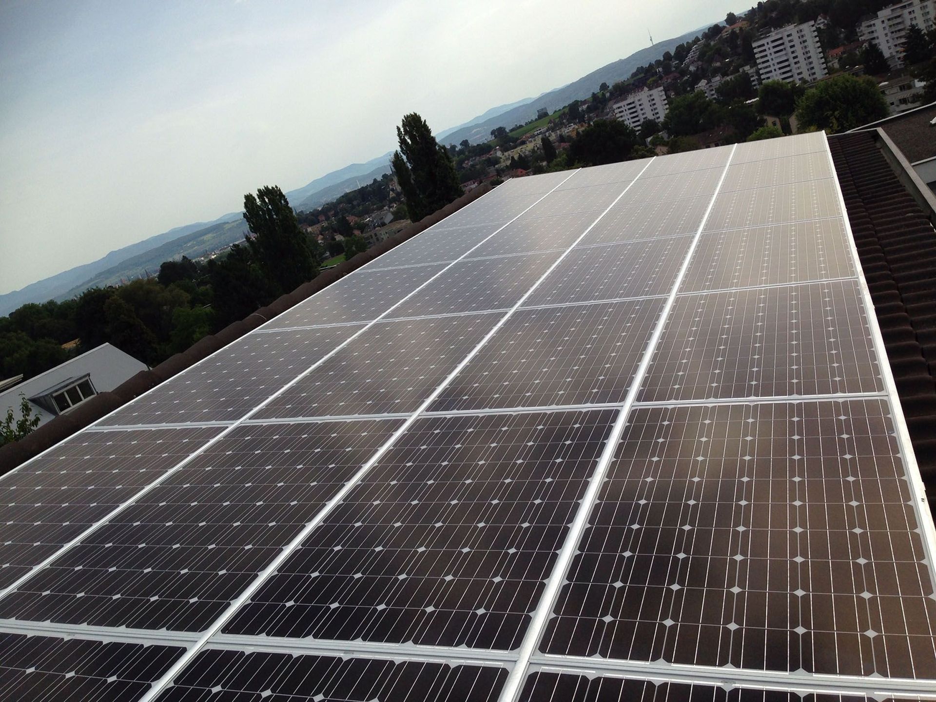 Solaranlage Photovotaik - Miotto AG in Reinach