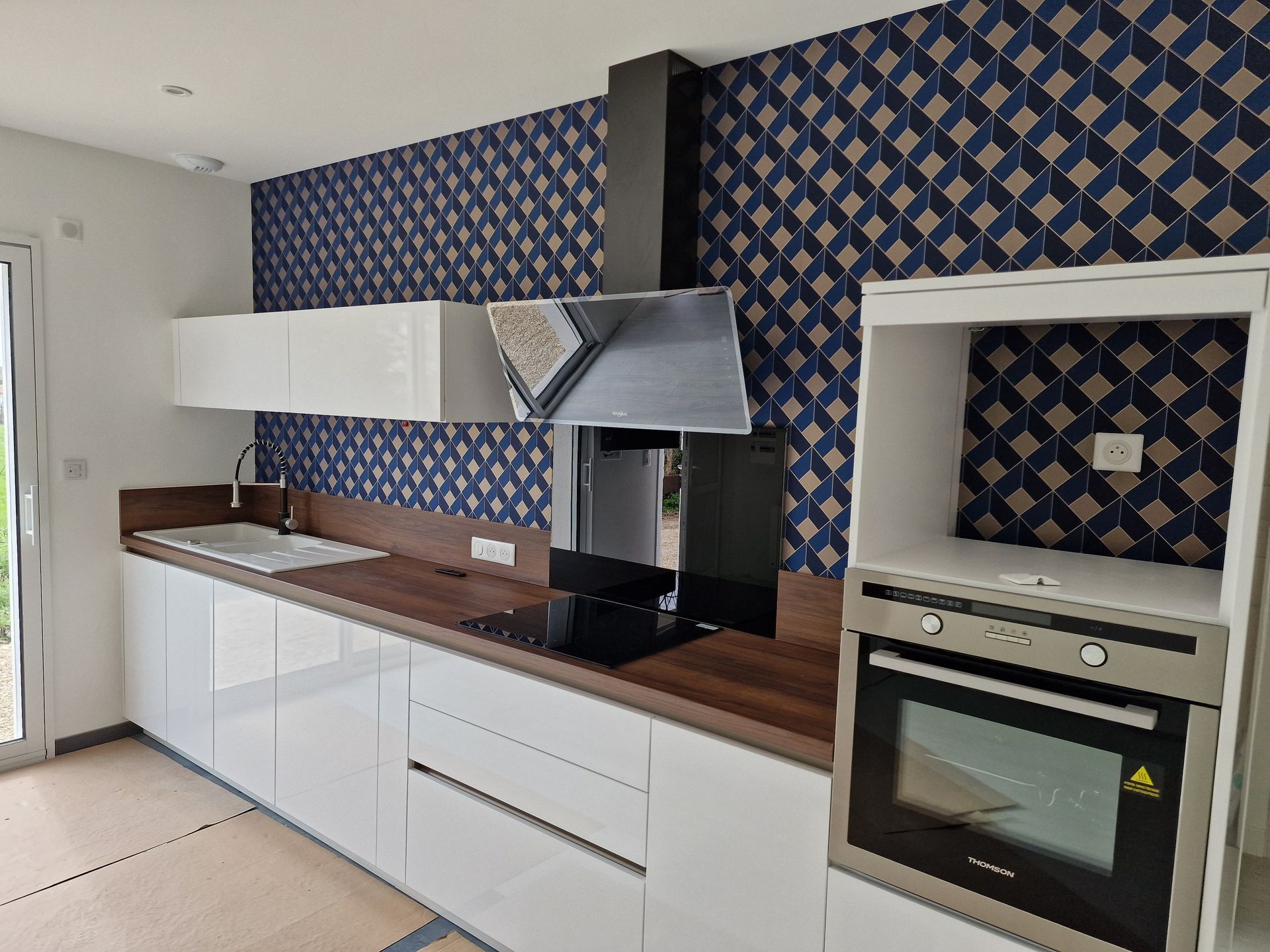 Installation des équipements électriques d'une cuisine