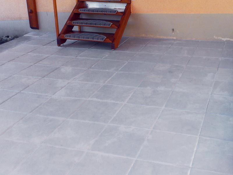 DHK-Bau GmbH & Co. KG, Hasenlohe 9, Neustadt a. d. Aisch, Pflasterarbeiten, Natursteintreppenanlagen, Teichanlagen und Poolanlagen, Terrassenanlagen und Fundamente, Natursteinmauern und Trockensteinmauern