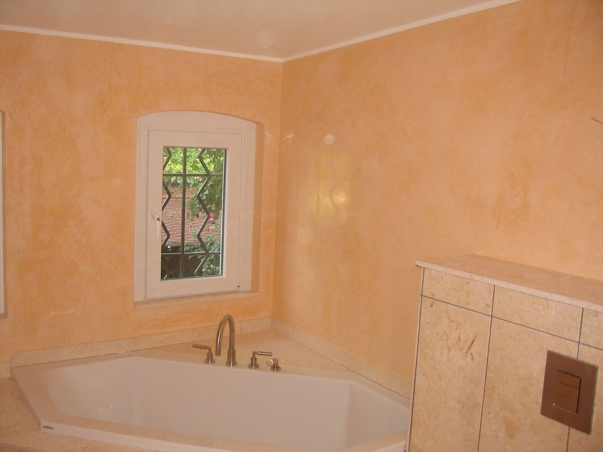 Innengestaltung Badezimmer Wand