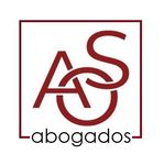 Un logotipo para un bufete de abogados llamado abogados.