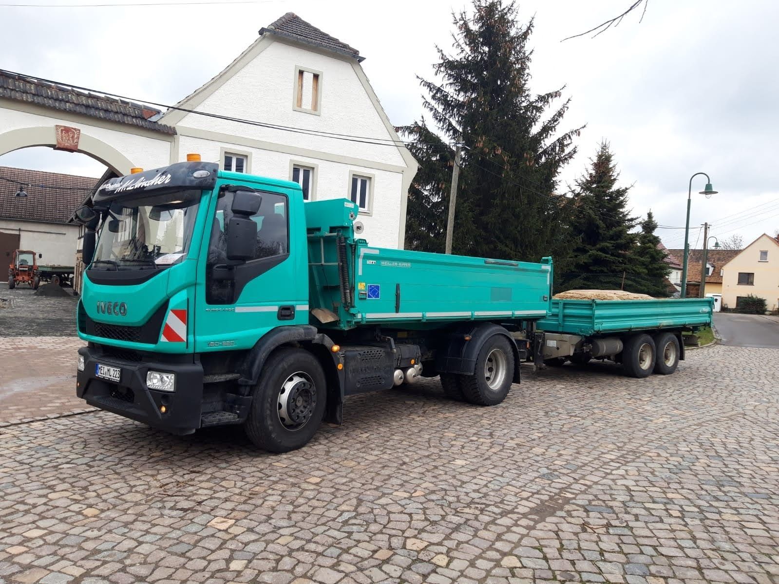Lindner Transport OHG, 2-Achs-Kipper