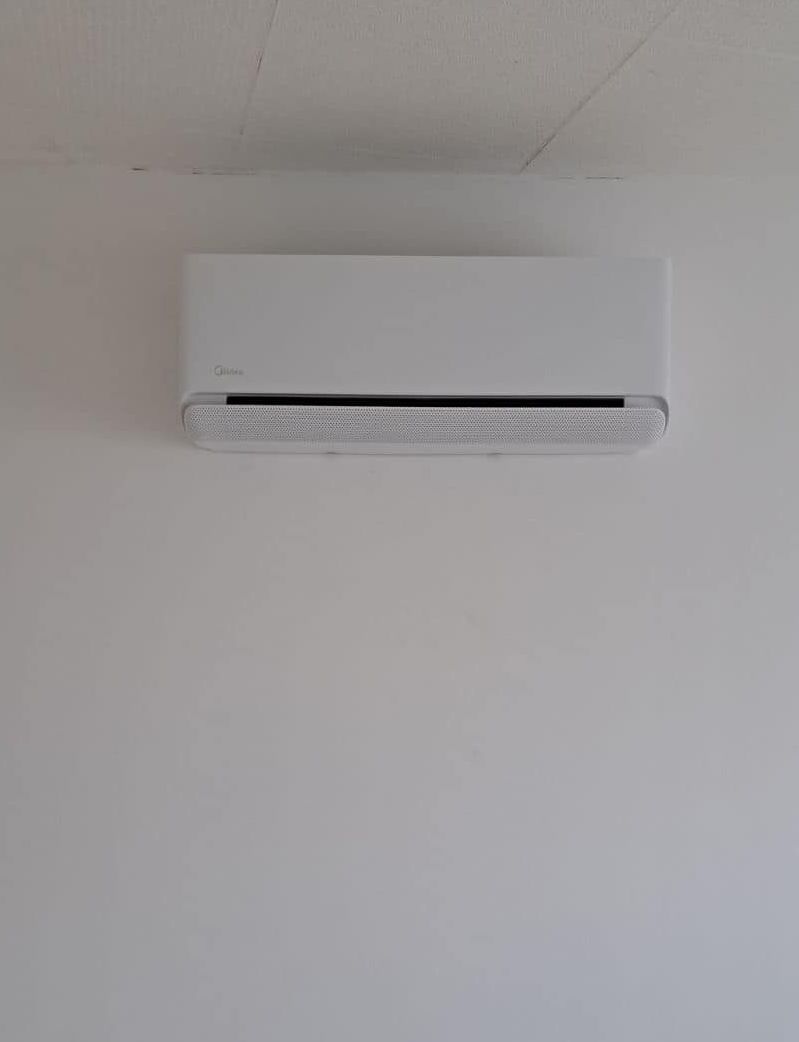 Un bloc intérieur mural de climatisation