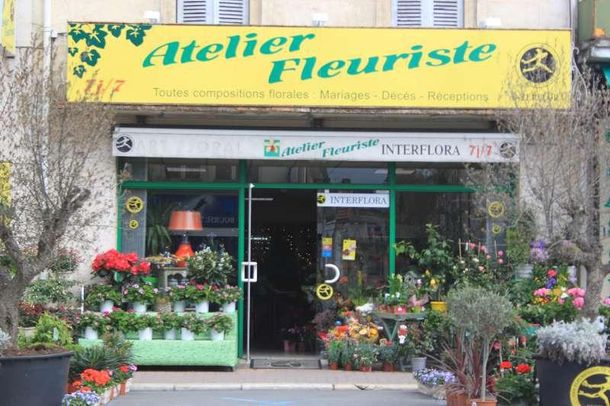 Vitrine Atelier Fleuriste à Ribérac