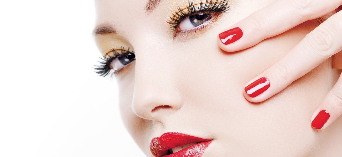 Maquillage et manucure à Thézan-lès-Béziers