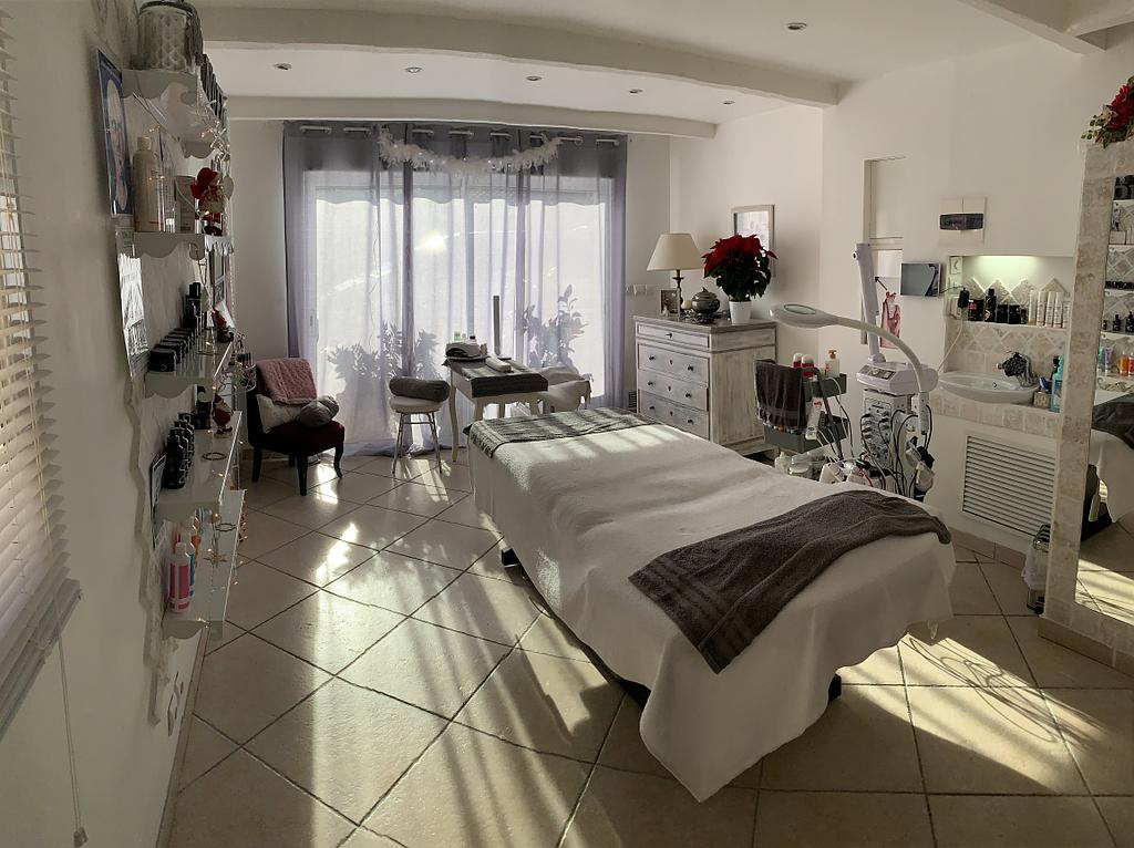 Modelage à Thézan-lès-Béziers