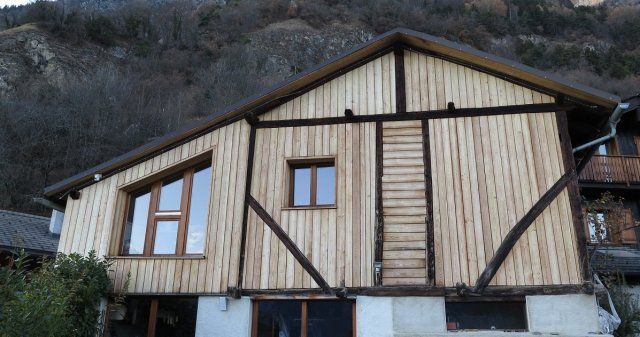 Petits ouvrages à Chamoson - Charpenterie Michellod SA