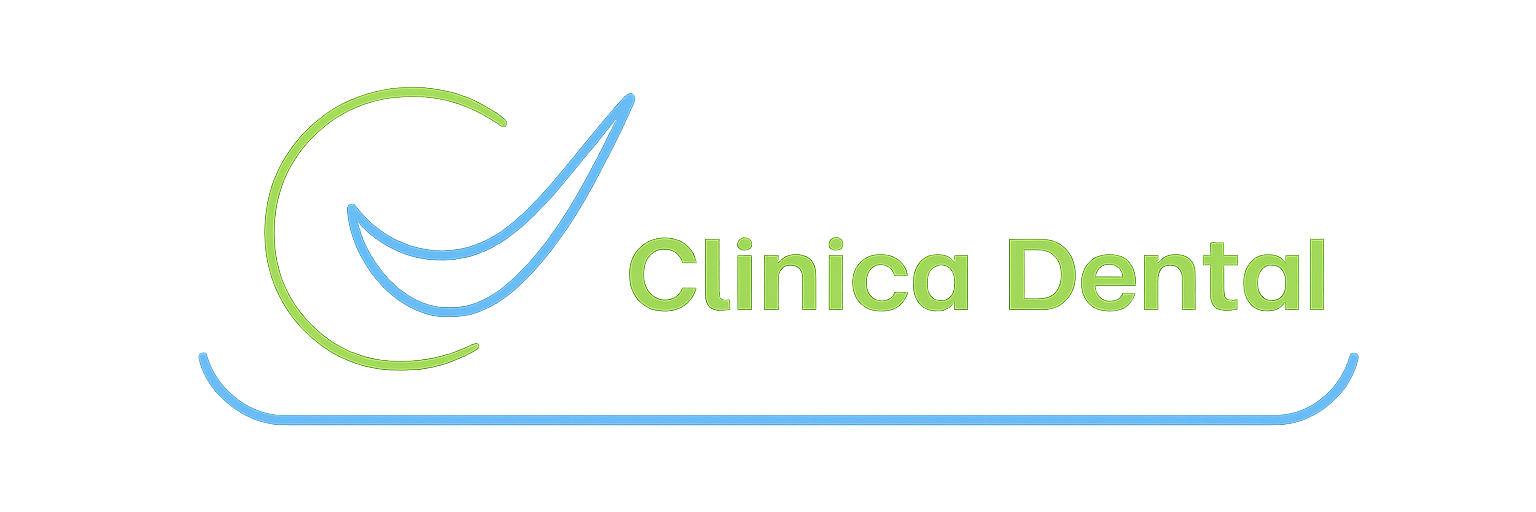 Logotipo de "Cl&iacute;nica Dental", verde y azul dentro de una forma redondeada, con texto.