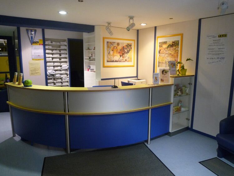 Empfangsbereich von Therapiezentrum Helmut und Harald Braun