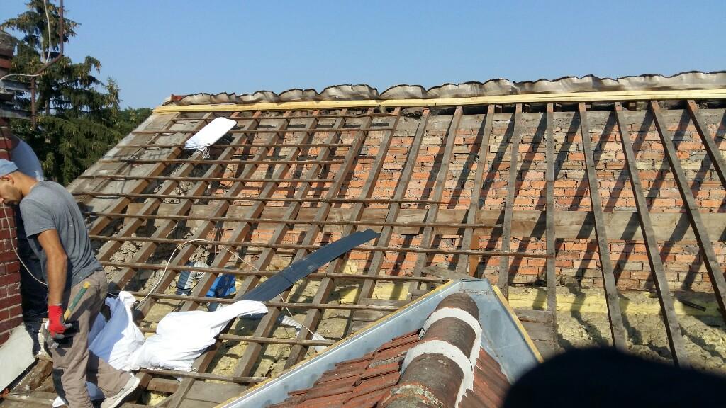 Rénovation de toiture en cours