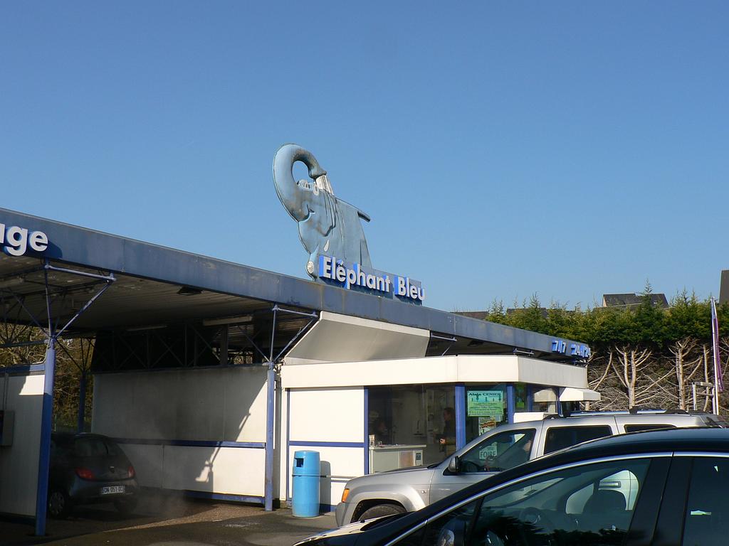 Éléphant Bleu, station de lavage auto et accessoires à Touques