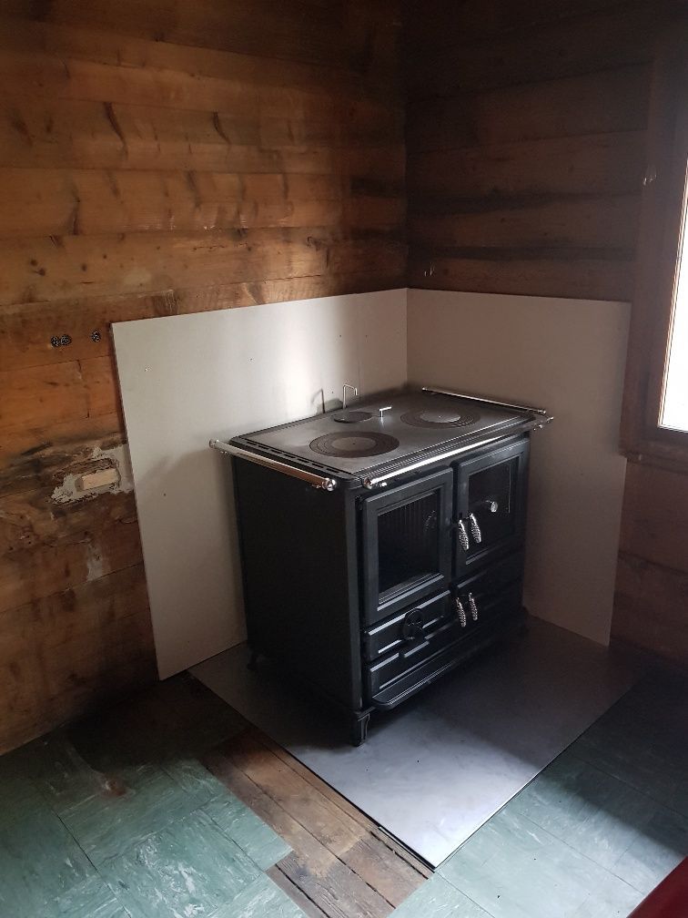 Walder Ofenbau & Plattenbeläge - Flond
