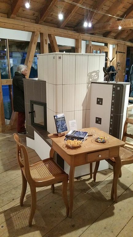 Walder Ofenbau & Plattenbeläge - Flond
