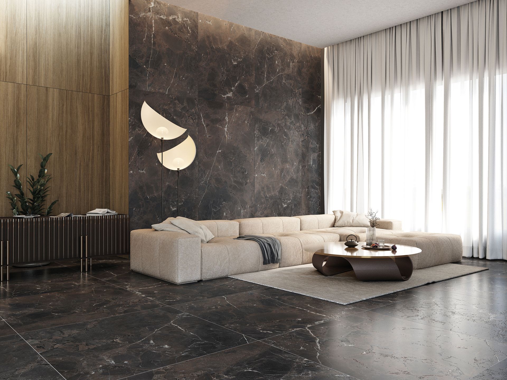 Salon moderne avec murs en pierre sombre, canapé d'angle beige, table basse ronde et rideaux allant du sol au plafond.