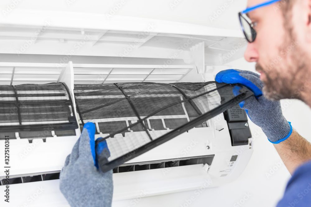 Installation von Klimaanlage 