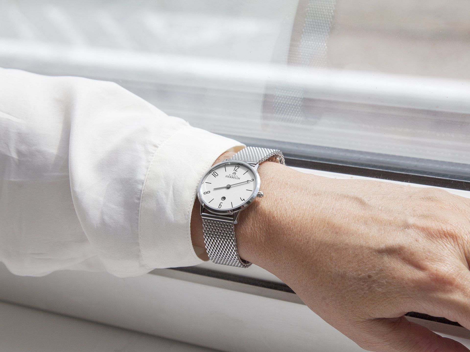 montre bracelet métallique