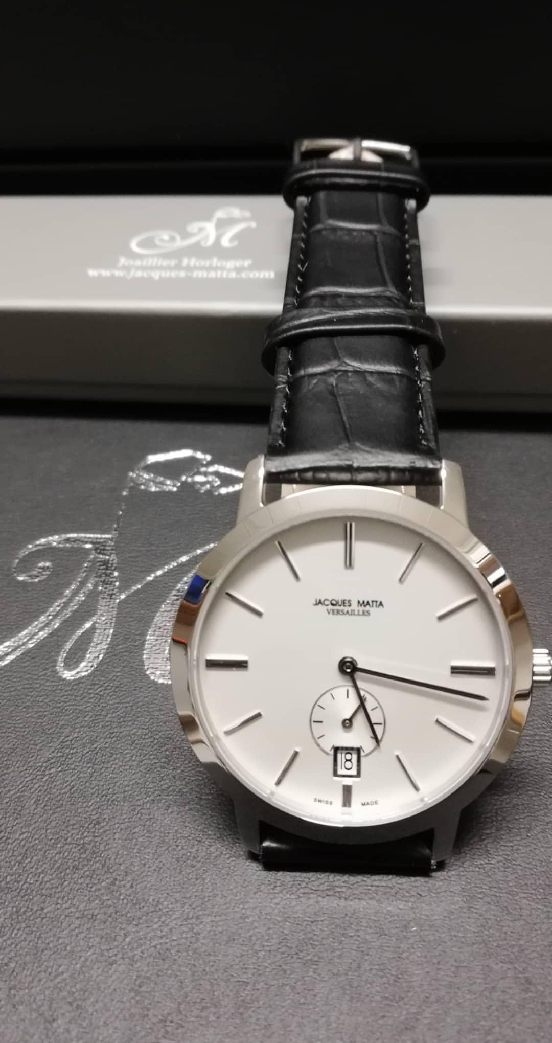 montre bracelet noir