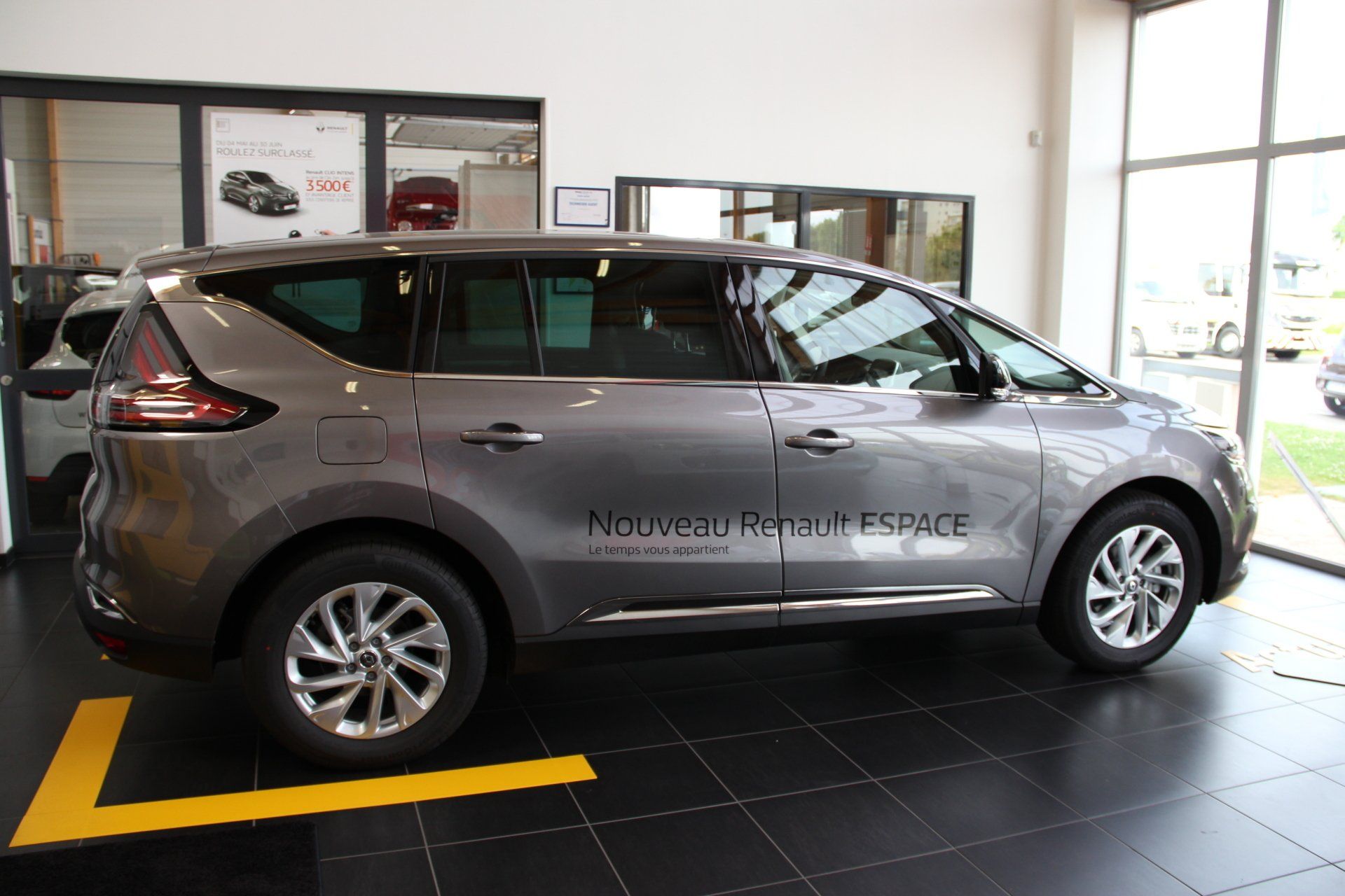 Vente voitures occasion et neuves dans notre garage Le Havre