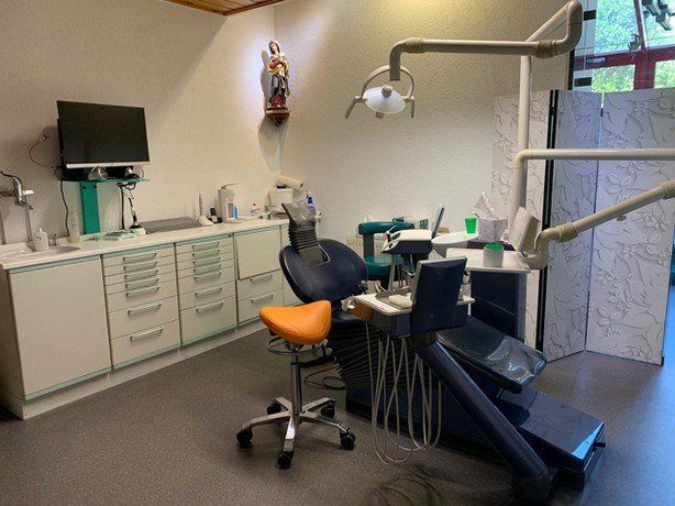 Behandlungszimmer bei Rink Berthold Zahnarztpraxis in Plauen