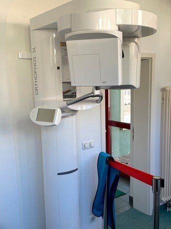Röntgenapparat in der Rink Berthold Zahnarztpraxis in Plauen