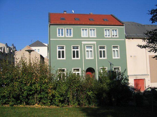 Haus, in dem sich die Rink Berthold Zahnarztpraxis in Plauen befindet