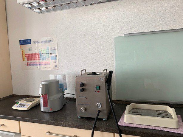 Technische Ausstattung der Rink Berthold Zahnarztpraxis in Plauen