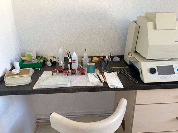 Technische Ausstattung der Rink Berthold Zahnarztpraxis in Plauen