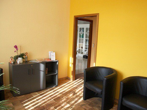 Wartezimmer in der Rink Berthold Zahnarztpraxis in Chemnitz