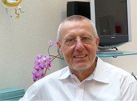 Dipl.-Med. Gert Wiegand, Rink Berthold Zahnarztpraxis