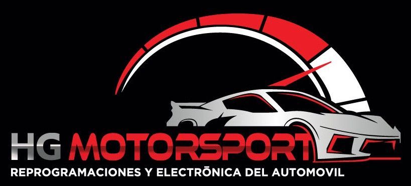 Logotipo de E1 Motorsport, con un gráfico de coche y un arco de velocímetro sobre fondo negro. Texto en rojo y blanco.