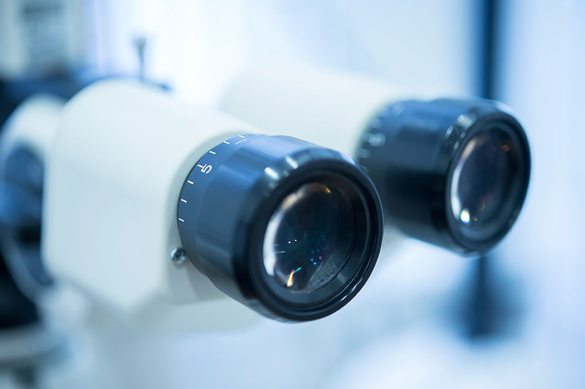 Mikroskop der Privatärztlichen Augenarztpraxis Dr. (I) Frese & Dr. Mende