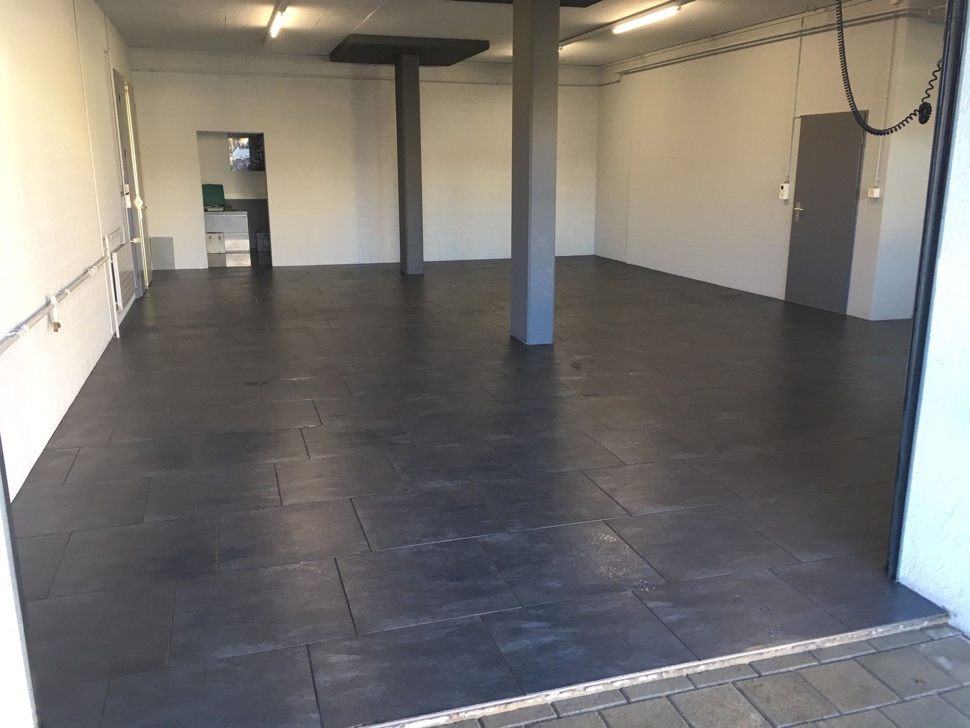 Kompetent in Haus & Garten | Renovation, Umbau Küchen & Bad, Böden, Antik-Restaurationen