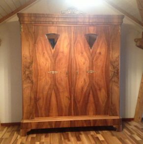 Anitk-Restauration - Kompetent in Haus & Garten