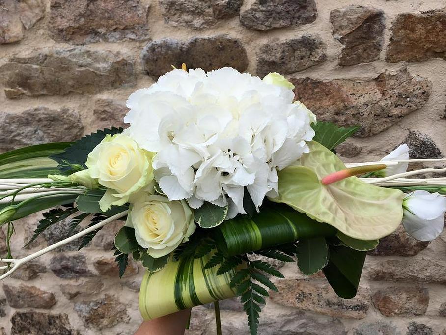 Bouquet structuré blanc