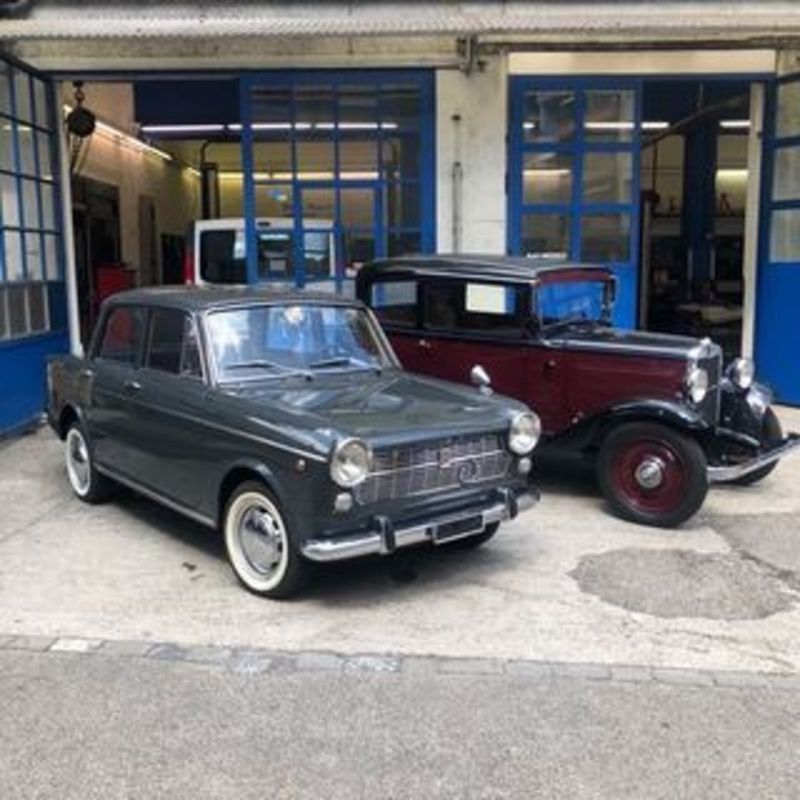Garage Baggieri – zwei Oldtimer
