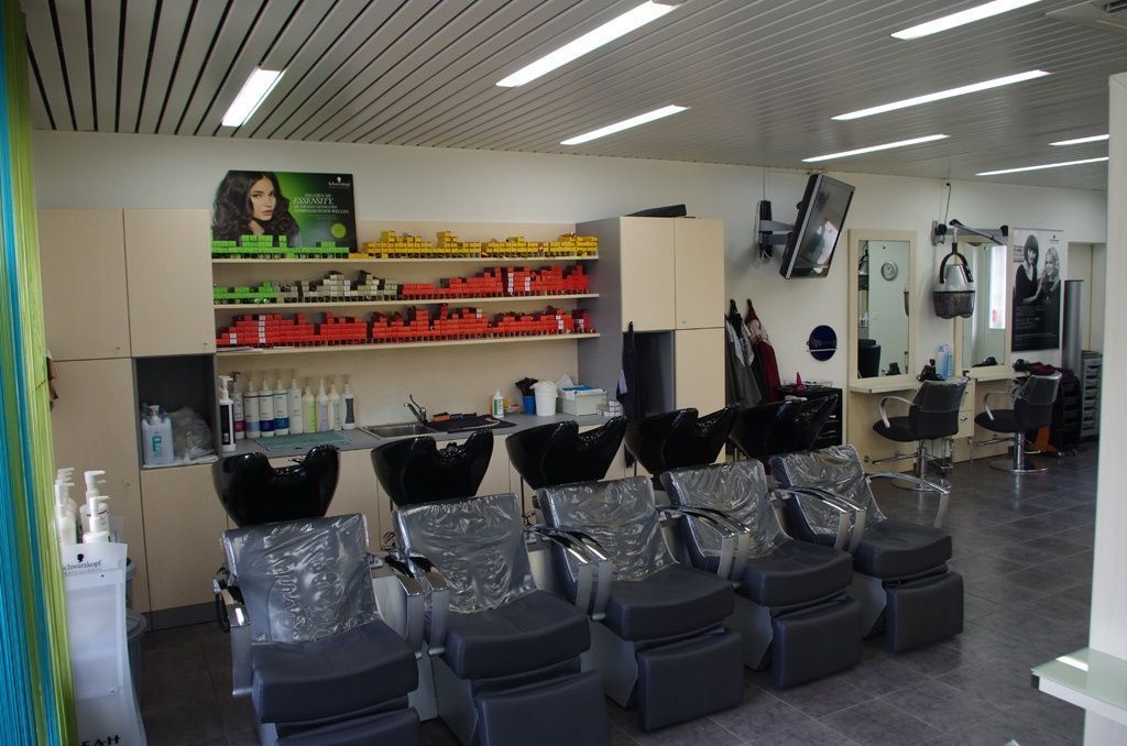 Waschbar - Coiffure Emel - Dübendorf