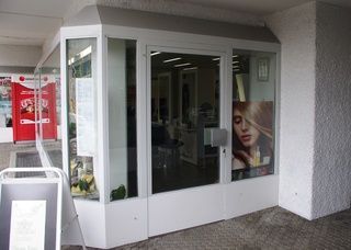 Eingang - Coiffure Emel - Dübendorf
