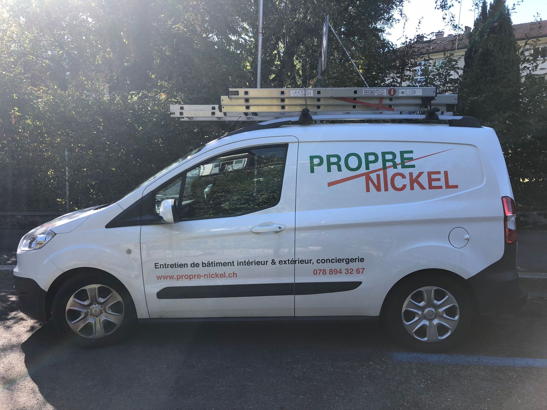 Propre Nickel - Paul Charbonné - Services de conciergerie et nettoyages professionnels à Lausanne et environs