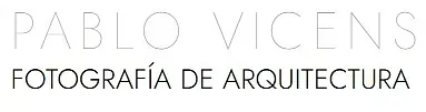 The logo for pablo vicens fotografia de arquitectura